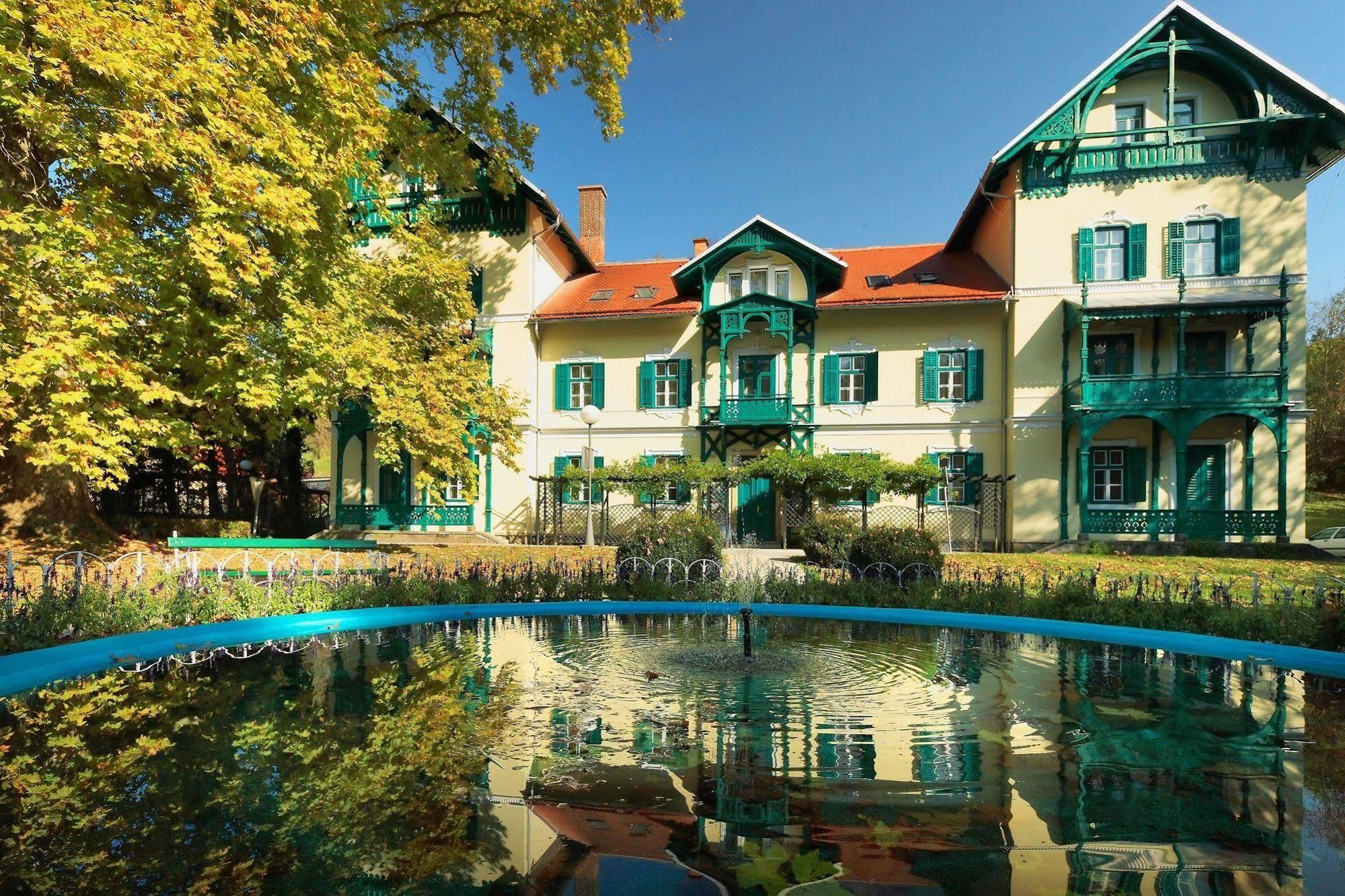 Depadansa Hotel Park - Terme Добрна Экстерьер фото