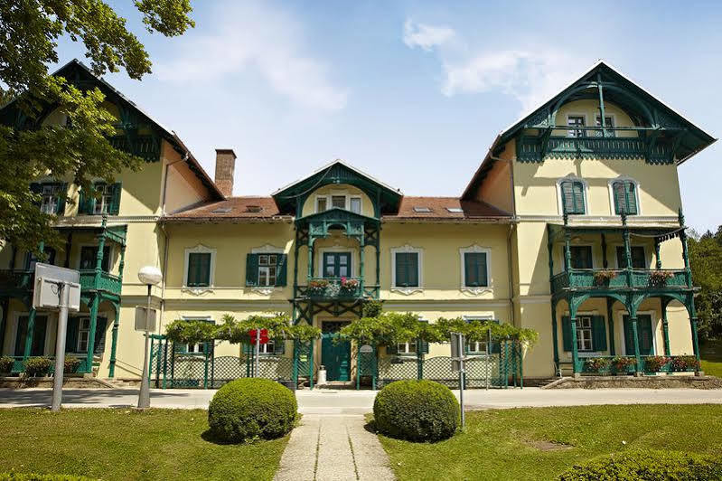 Depadansa Hotel Park - Terme Добрна Экстерьер фото